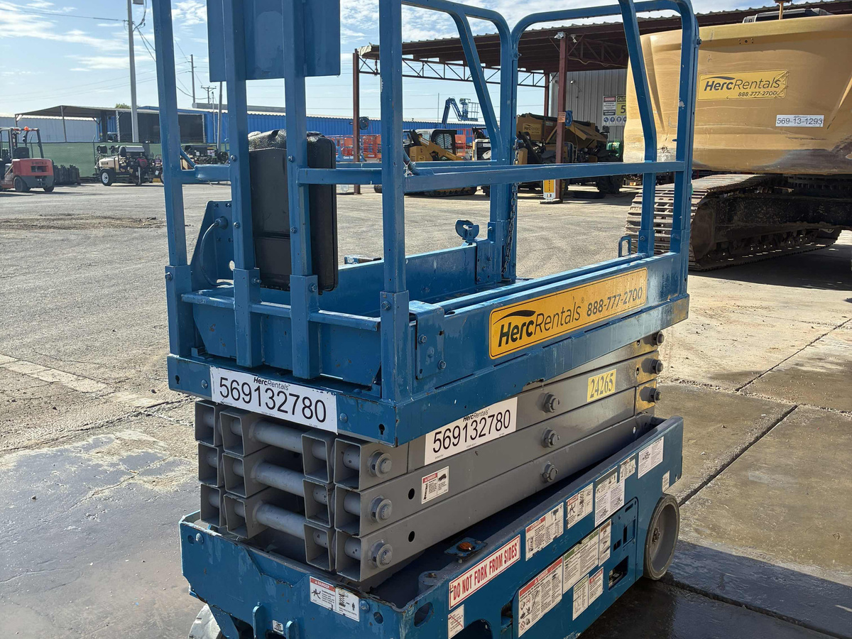 2019 Genie GS-1930