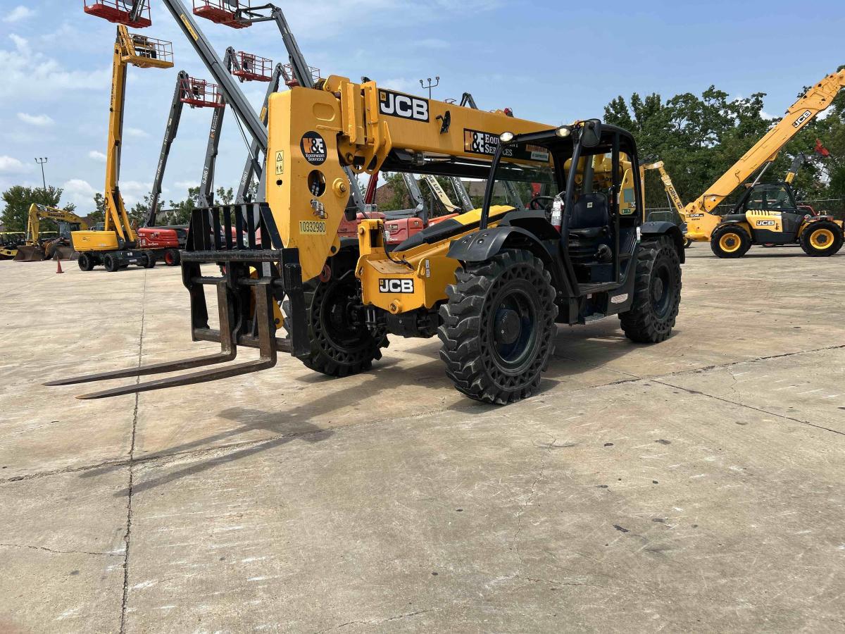 2021 JCB 507-42-2