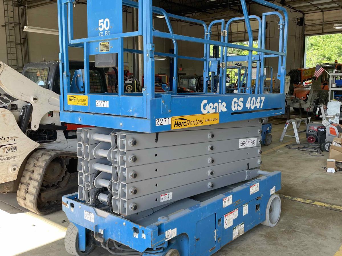 2016 Genie GS-4047-4