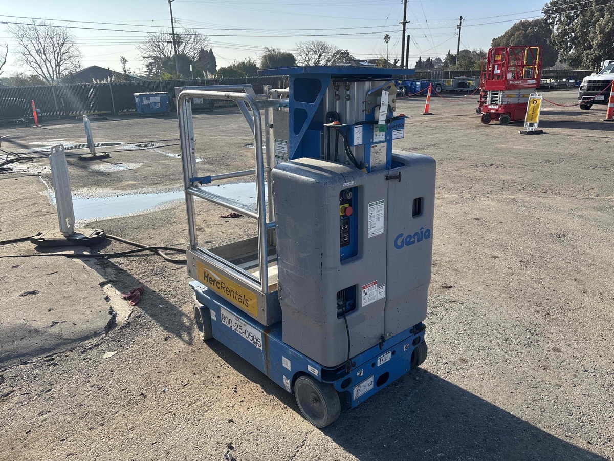 2019 Genie GR-12-3