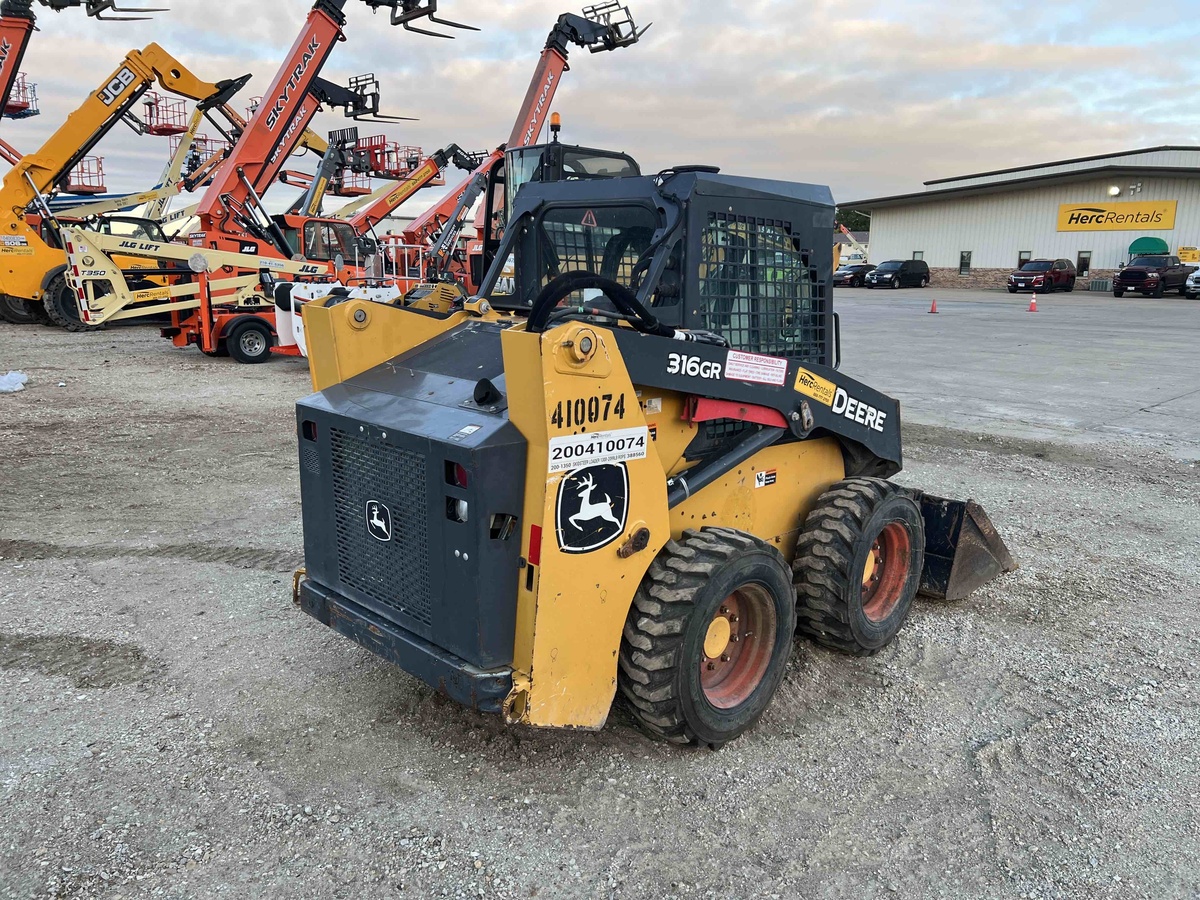 2021 John Deere 318G-3