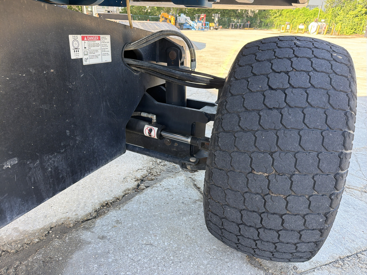2020 Genie S-65-8