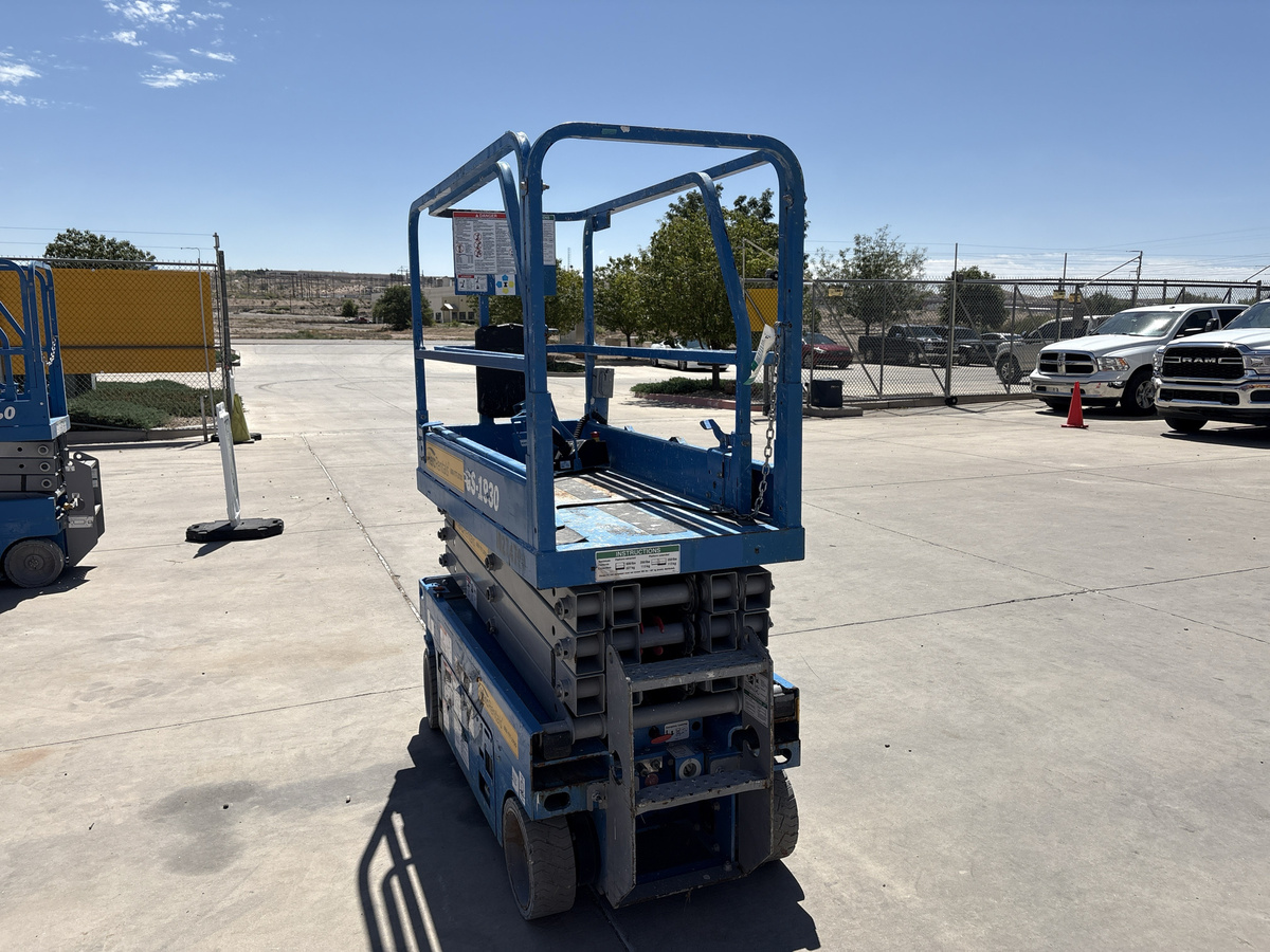 2019 Genie GS-1930-12