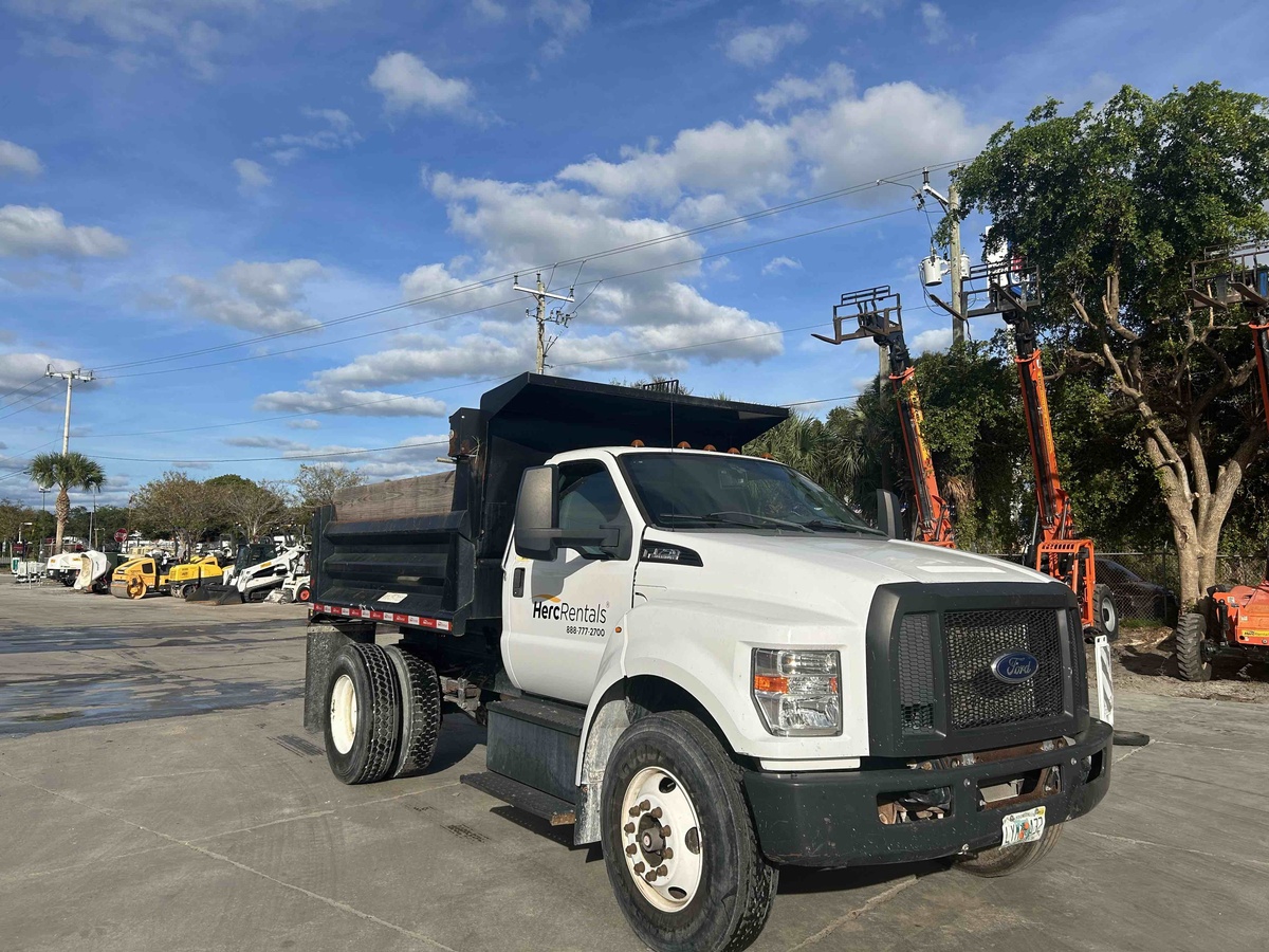 2019 Ford F750-2