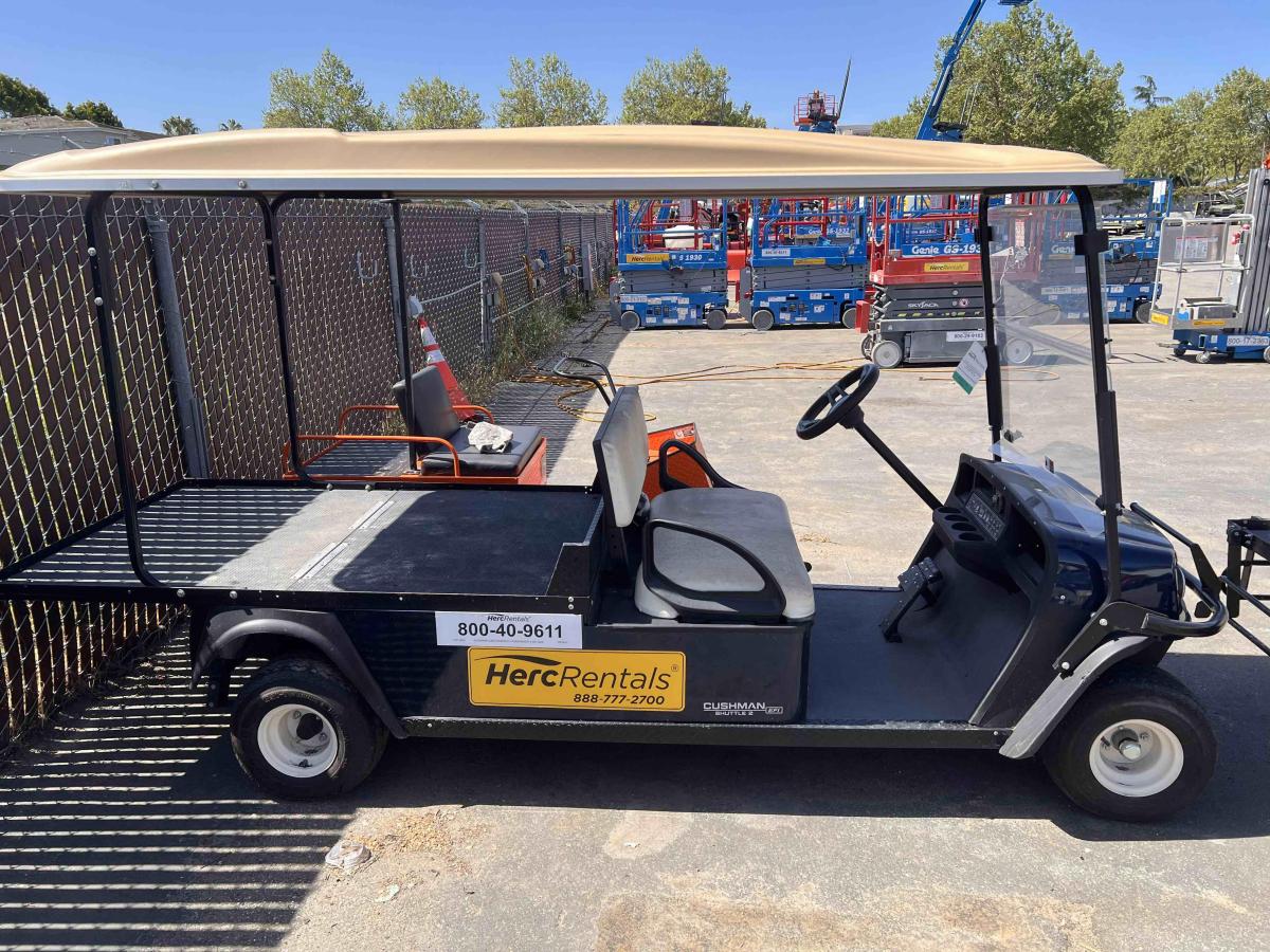 2022 Cushman Shuttle 2-2