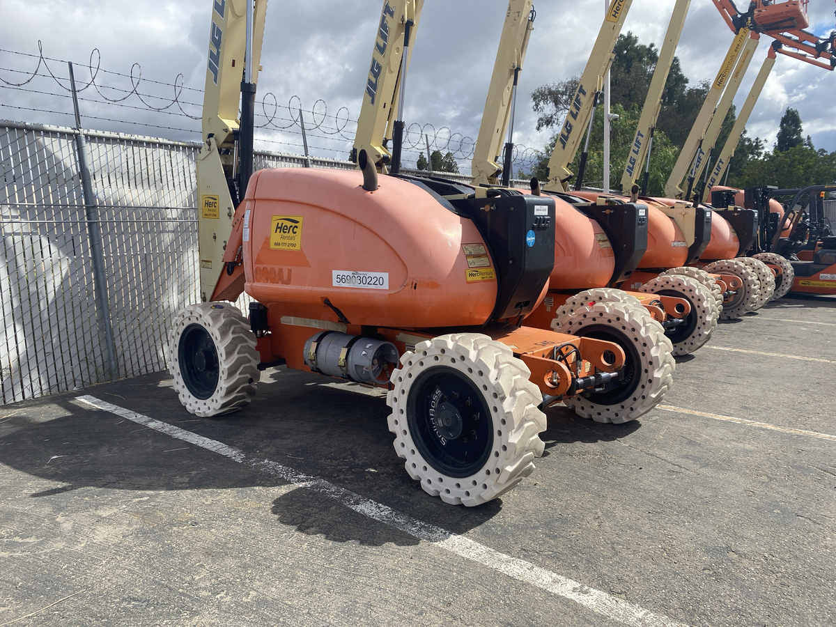 2015 JLG 600AJN Narrow-5