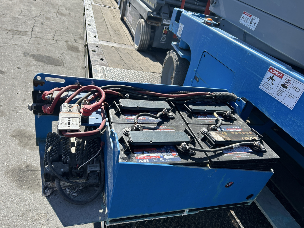 2018 Genie GS-3246-5