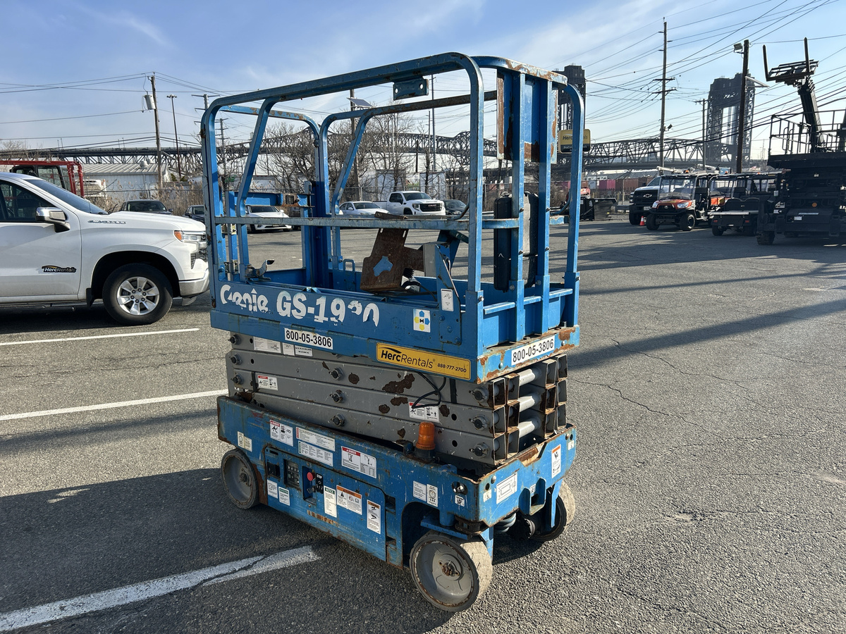 2015 Genie GS-1930-4