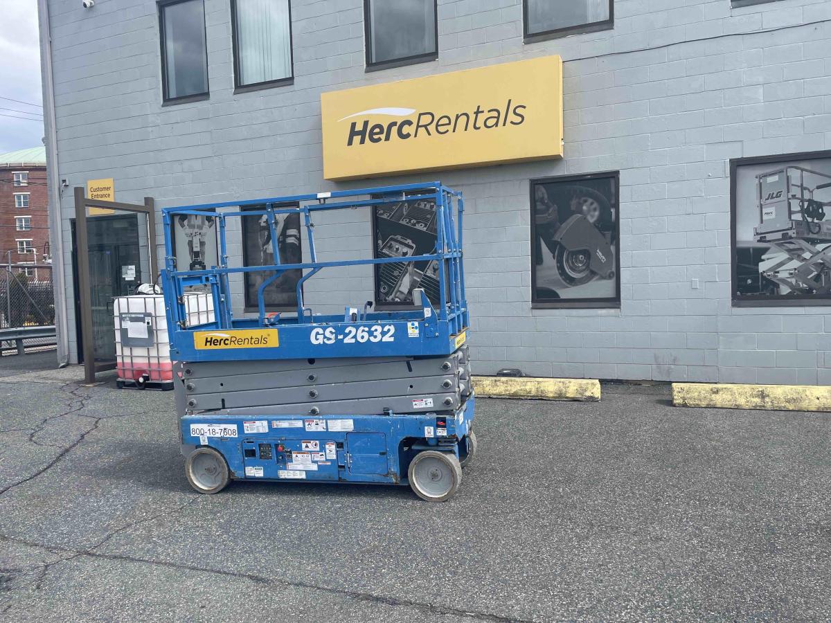 2017 Genie GS-2632
