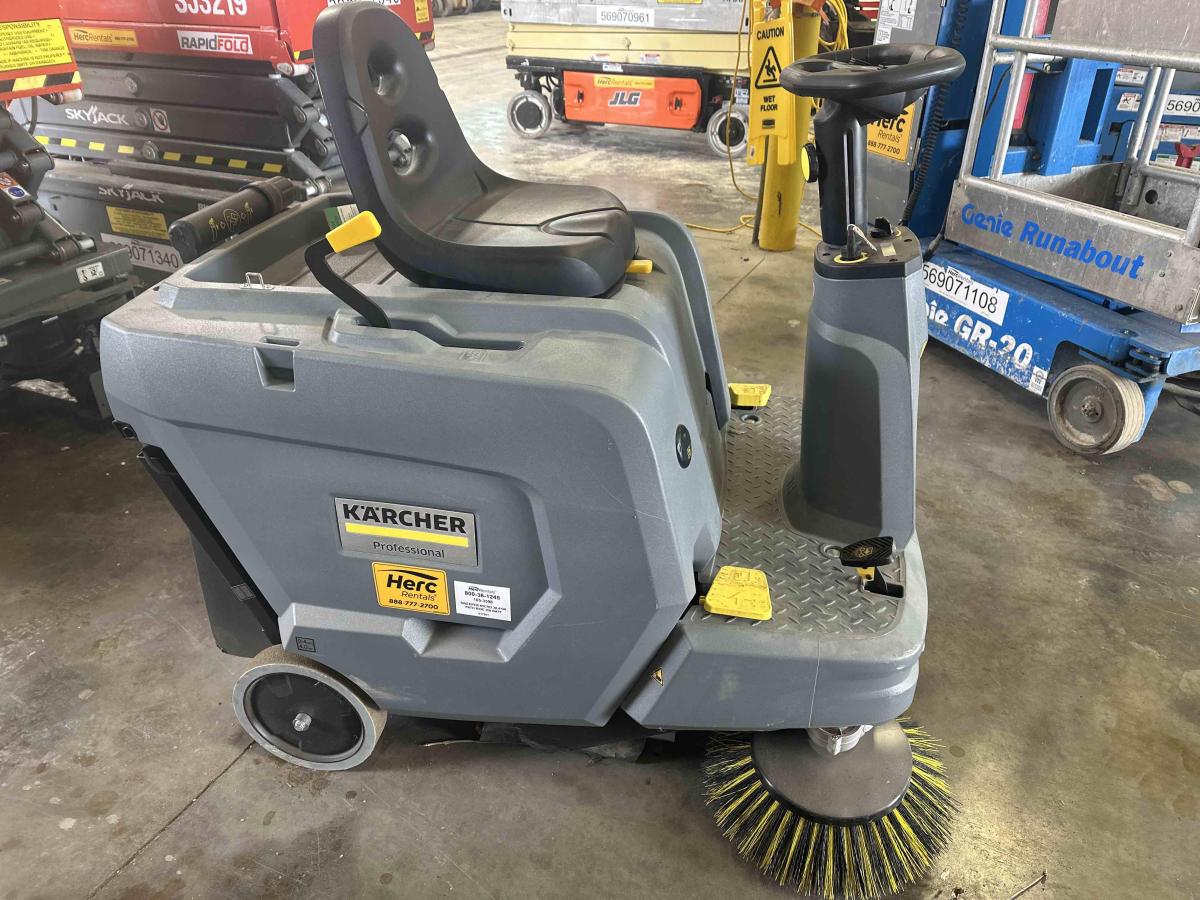 2022 Karcher KM 85/50