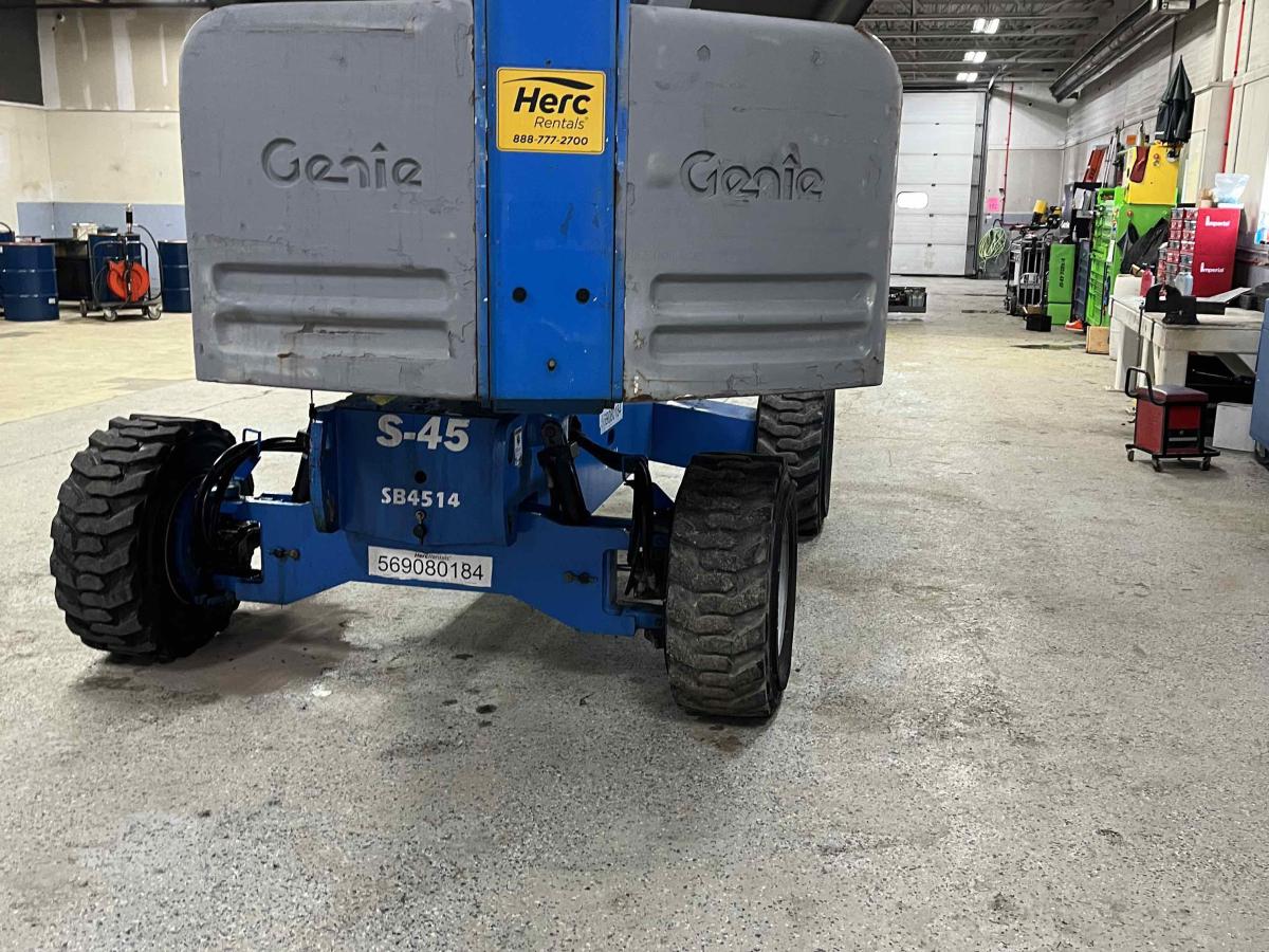 2013 Genie S-45