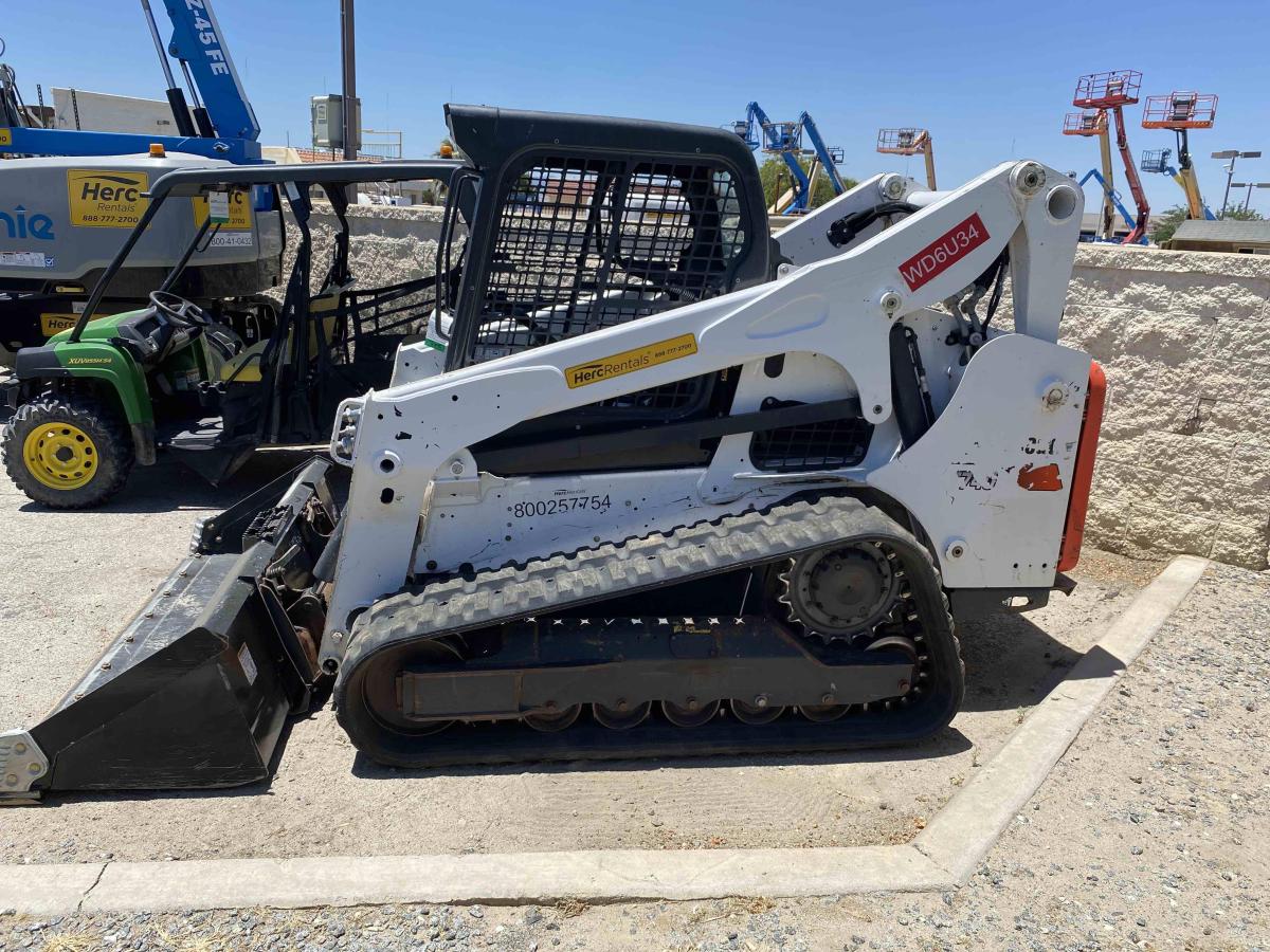 2019 Bobcat T740