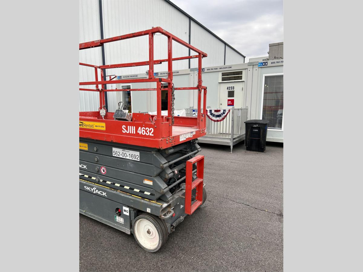 2019 Skyjack SJ4632