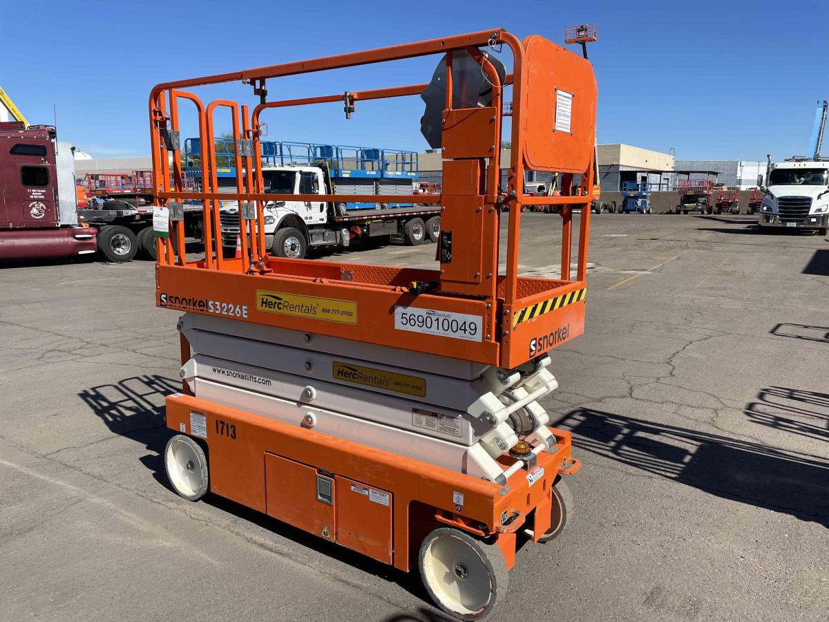 2021 Snorkel S3226E