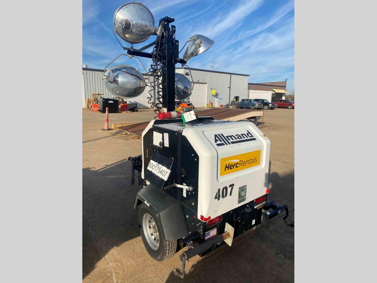 2019 Allmand Night-Lite V