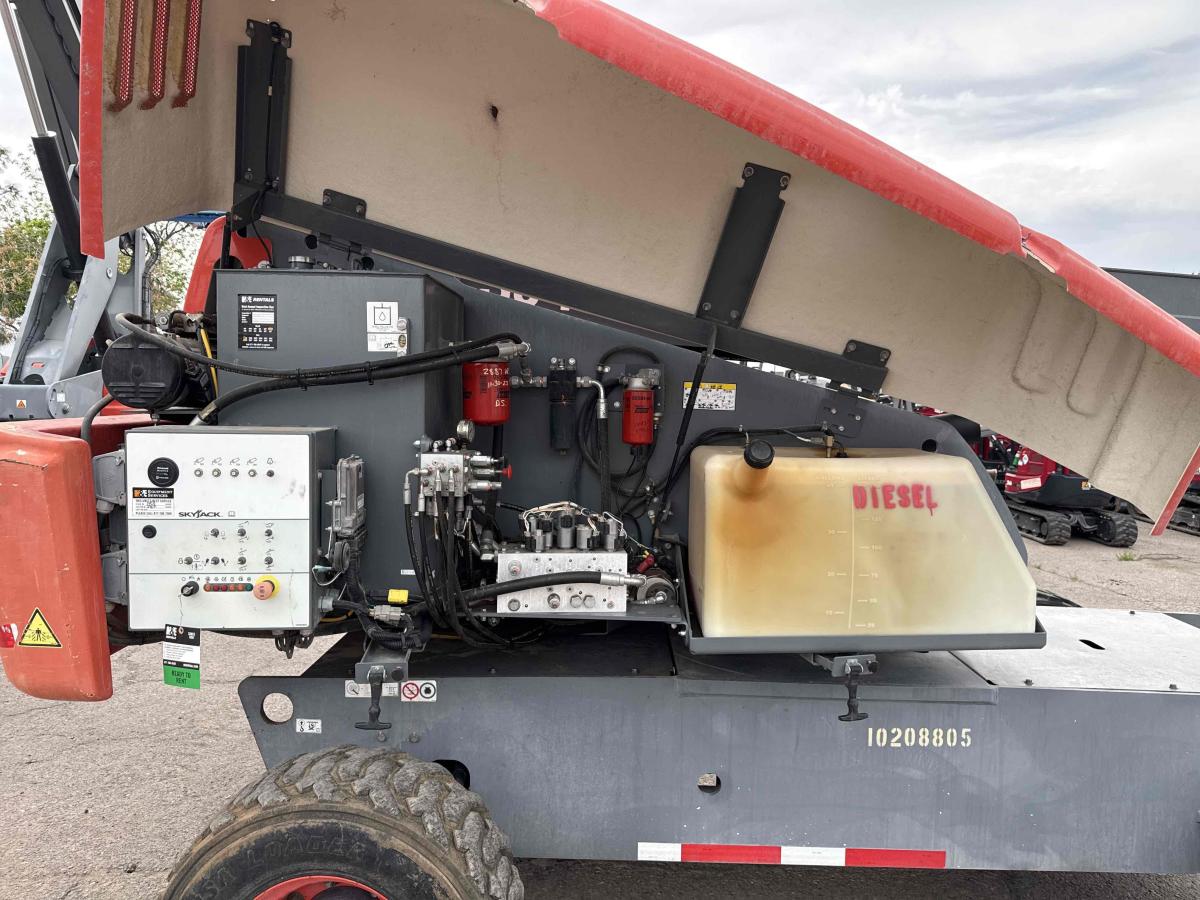 2017 Skyjack SJ45 T