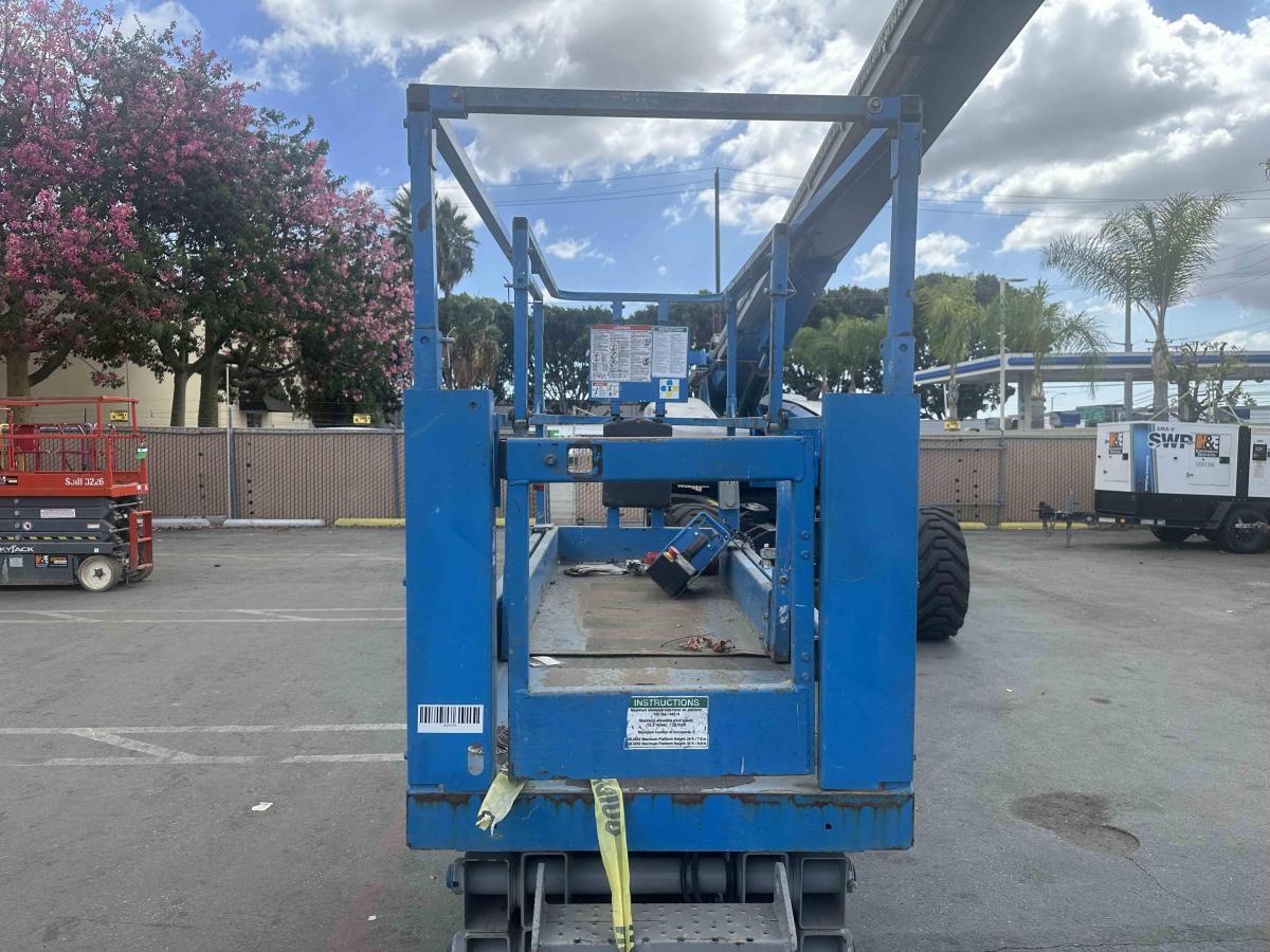 2017 Genie GS-2632