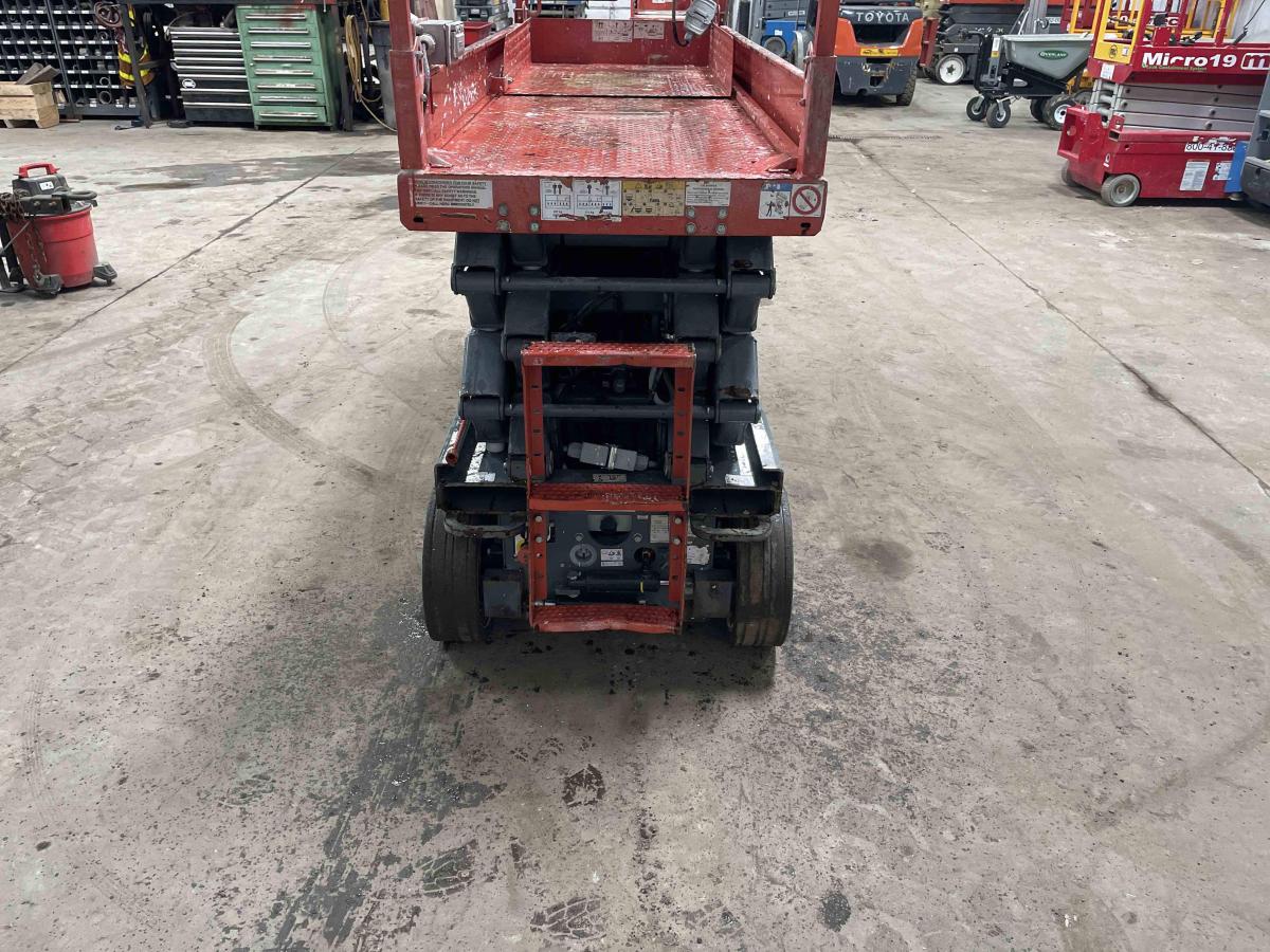 2017 Skyjack SJ3226