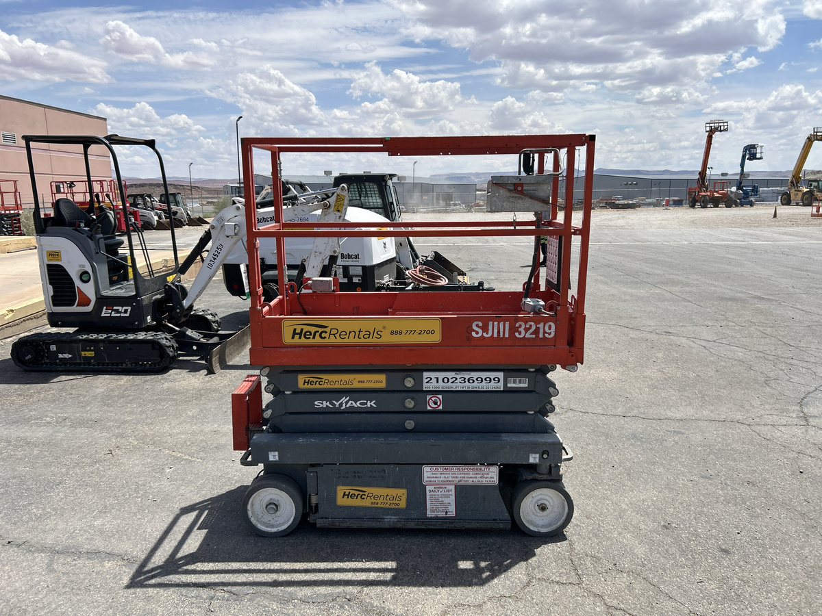 2018 Skyjack SJ3219-6