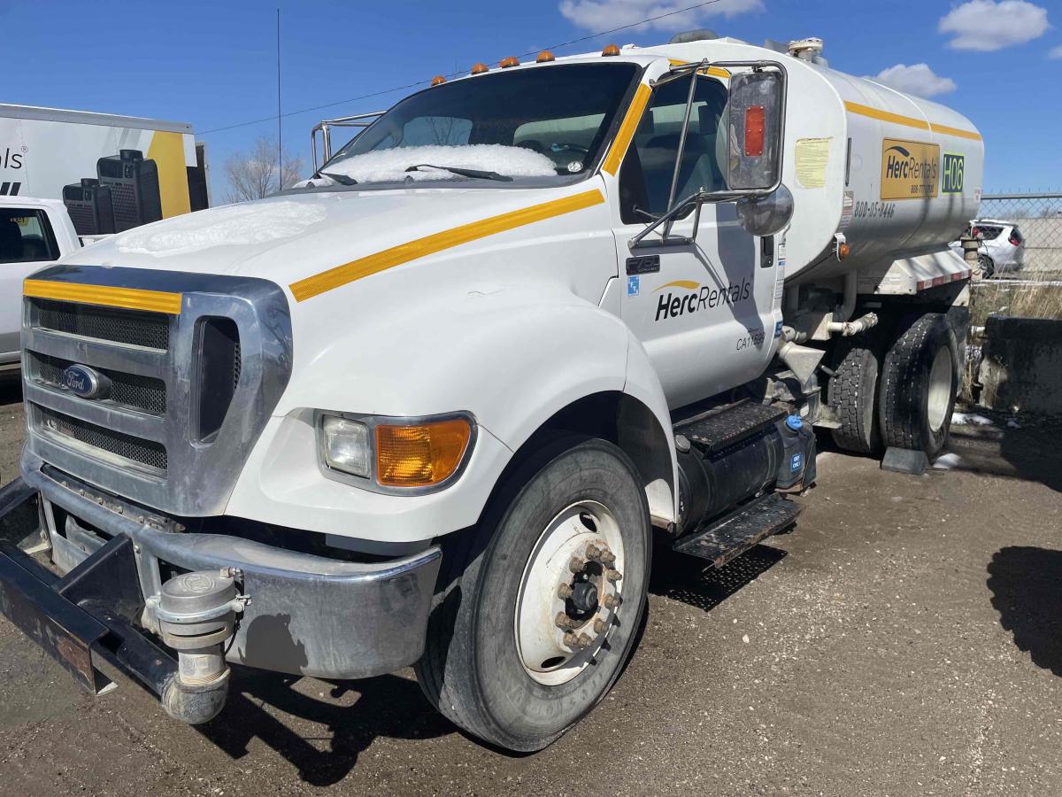 2015 Ford F750