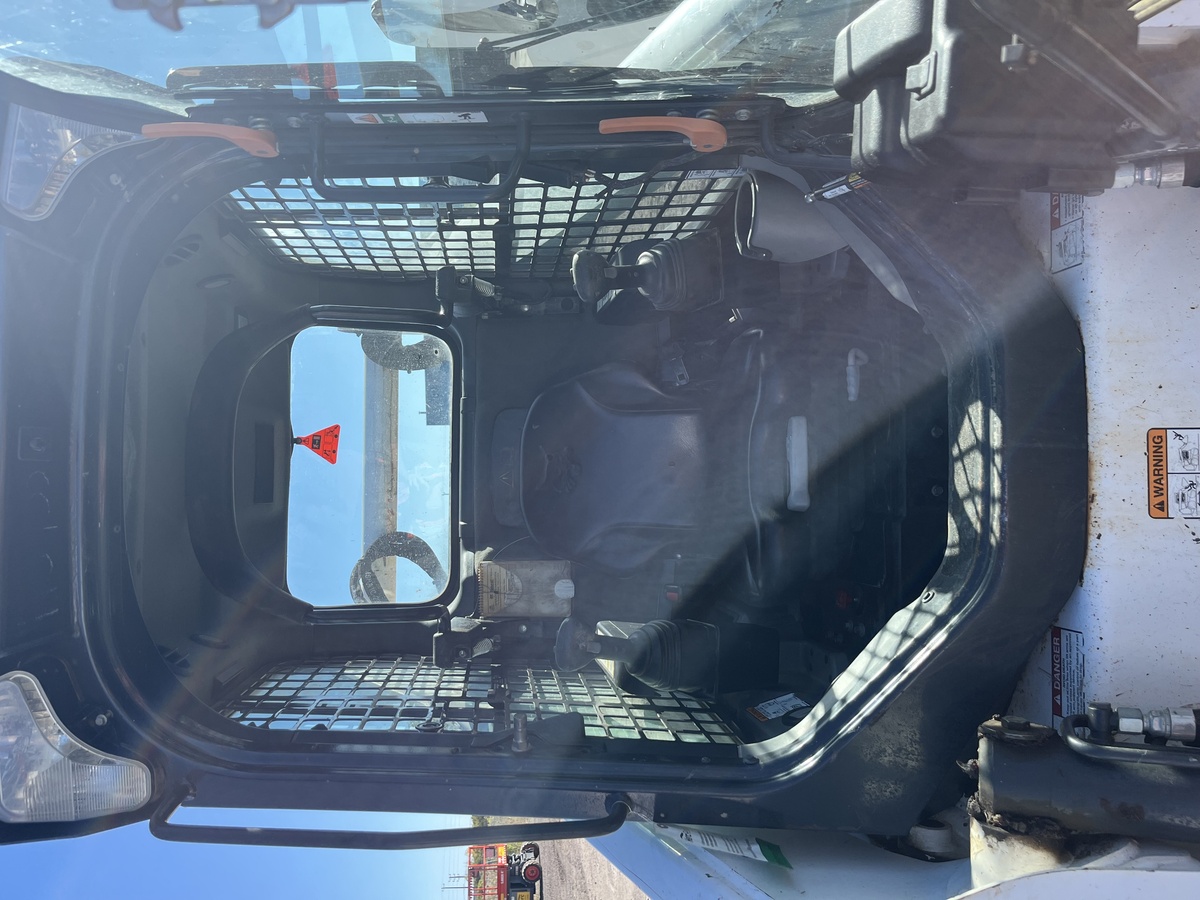 2021 Bobcat T740-5
