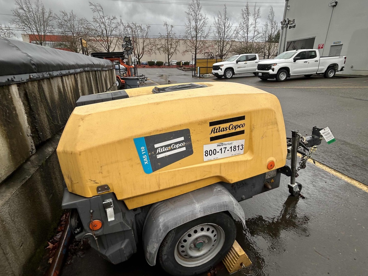 2017 Atlas Copco XAS110T4F-3