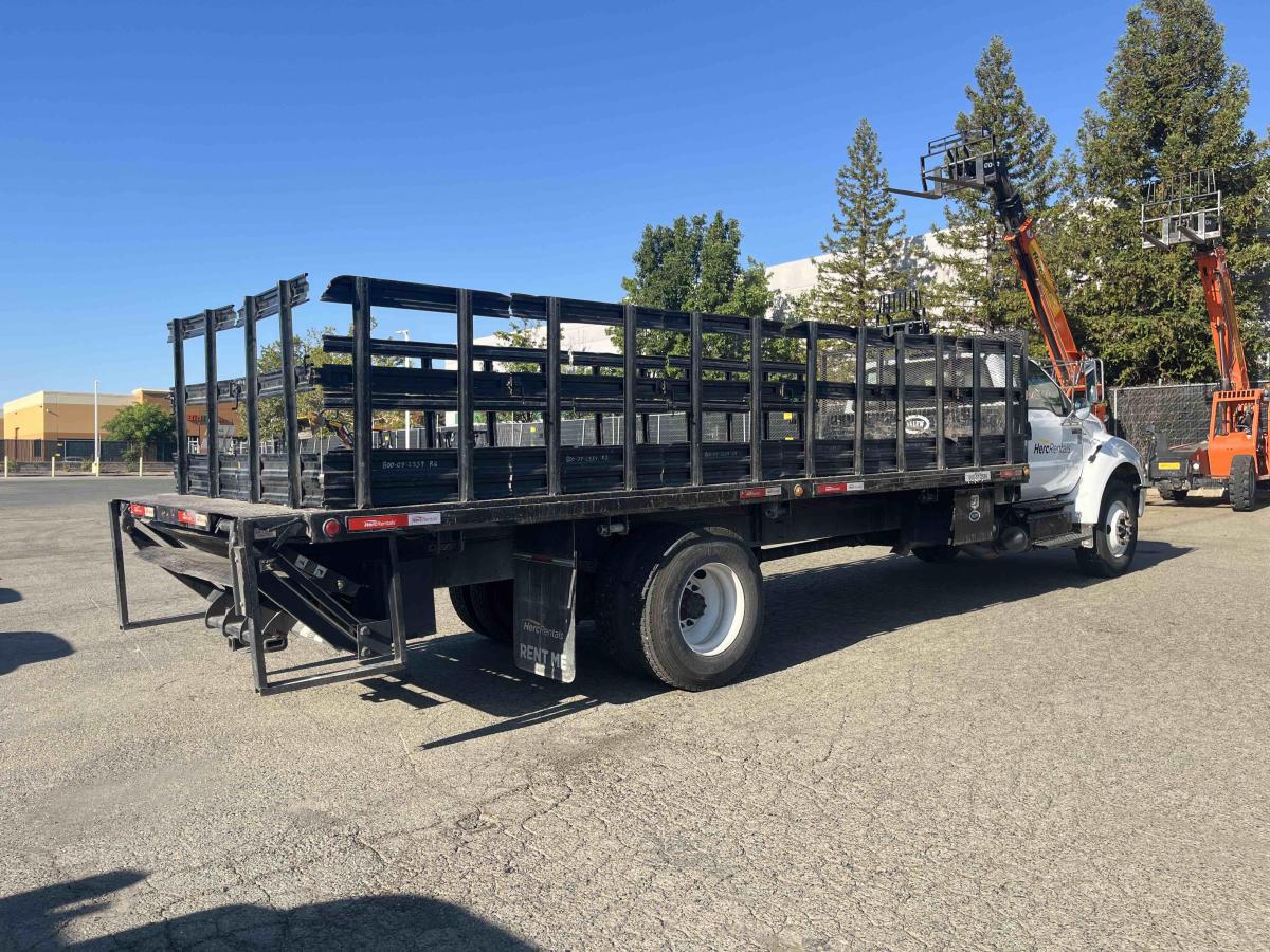 2015 Ford F750