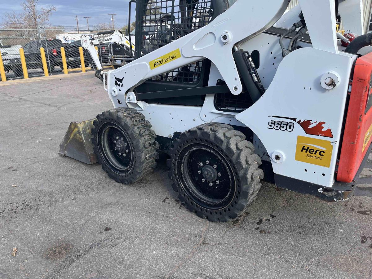 2017 Bobcat S650