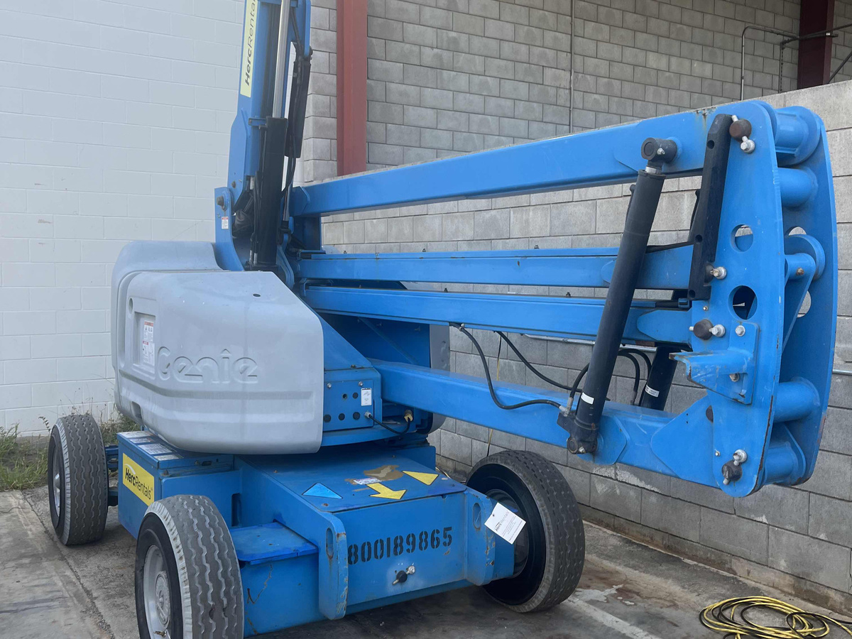 2017 Genie Z-45/25-4