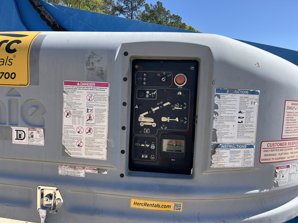 2018 Genie S-45-8