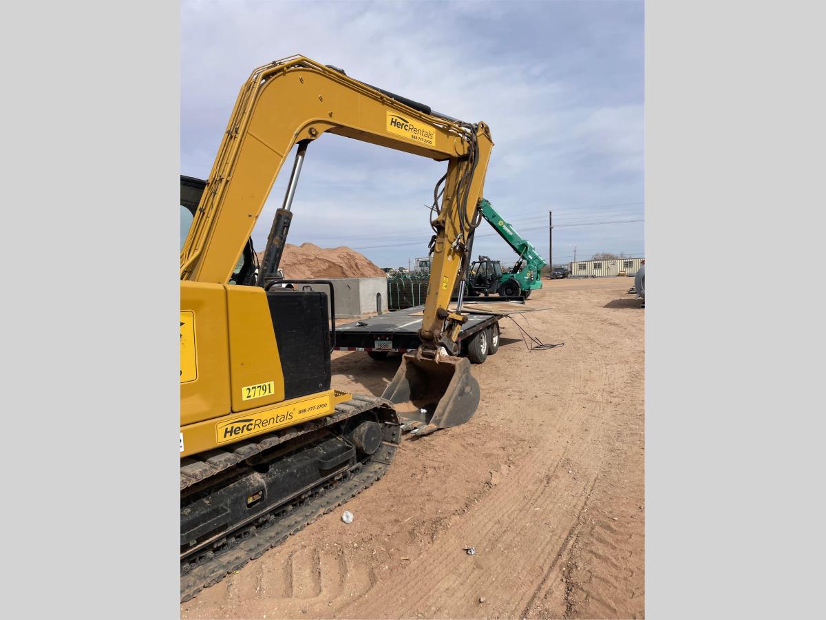 2021 CAT 3075