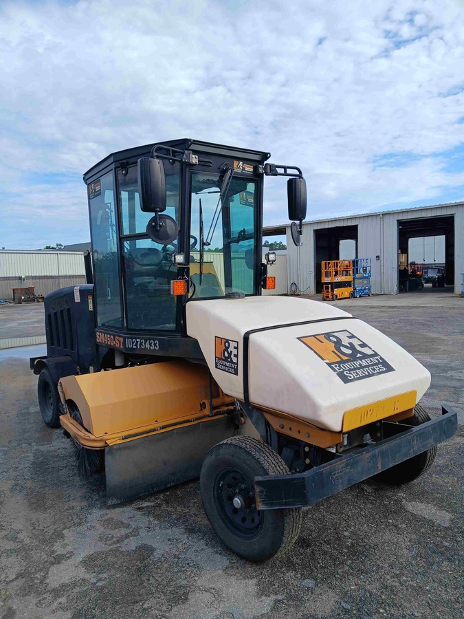 2019 LayMor SweepMaster 450-ST-5