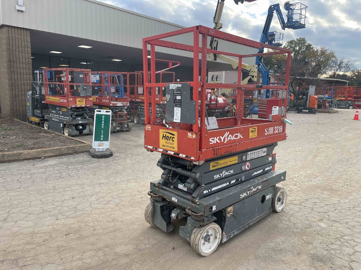 2017 Skyjack SJ3219-4