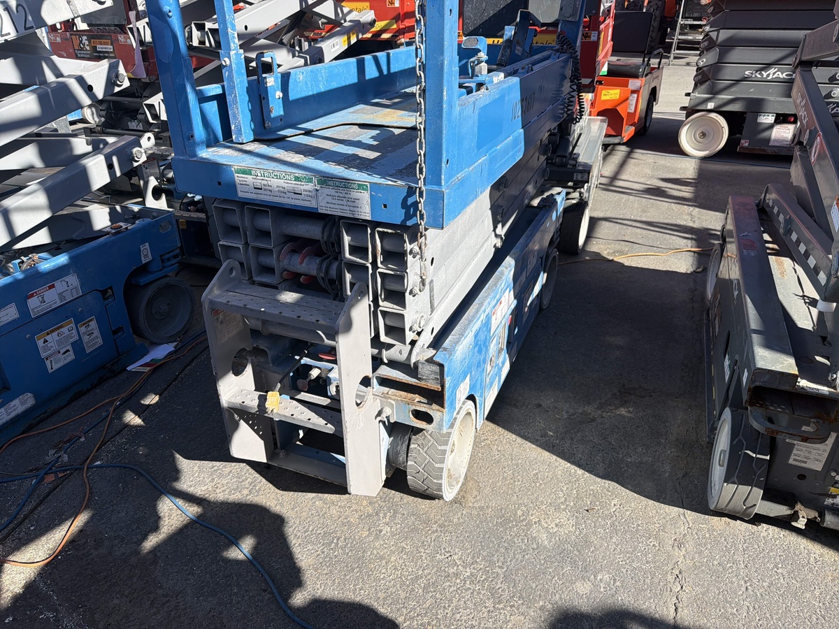 2018 Genie GS-1930-4