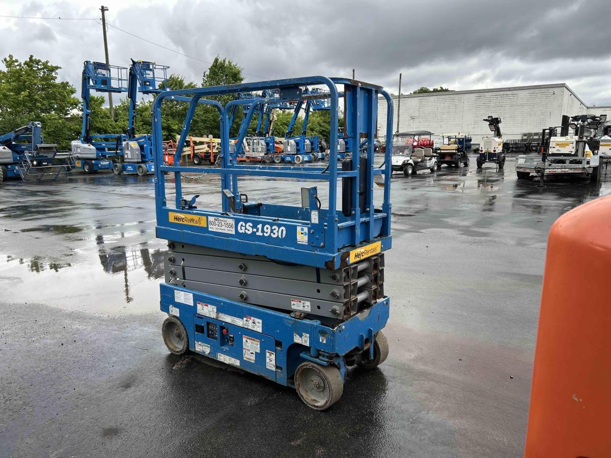 2018 Genie GS-1930-2