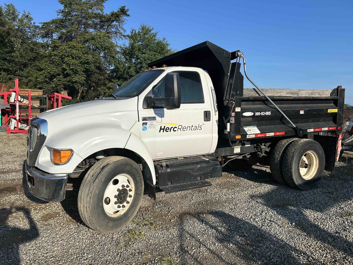 2015 Ford F650