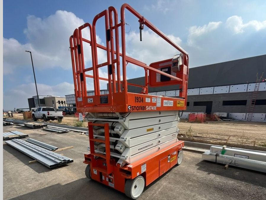 2021 Snorkel S4740E