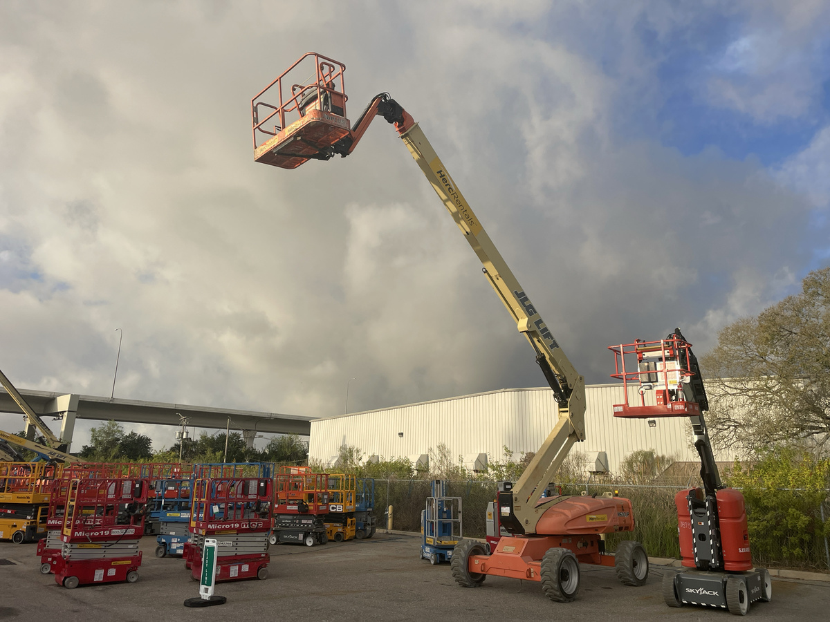 2019 JLG M600JP-5