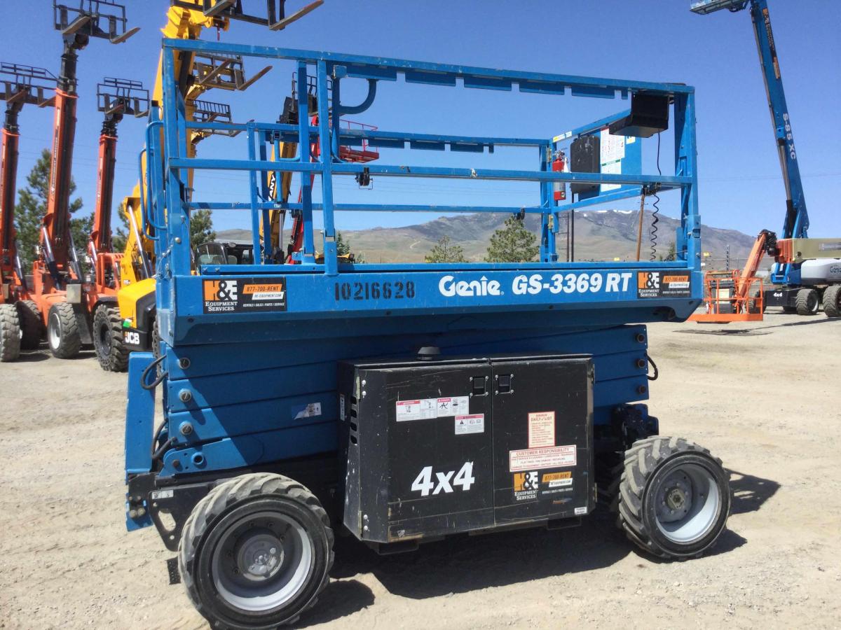 2017 Genie GS-3369 RT