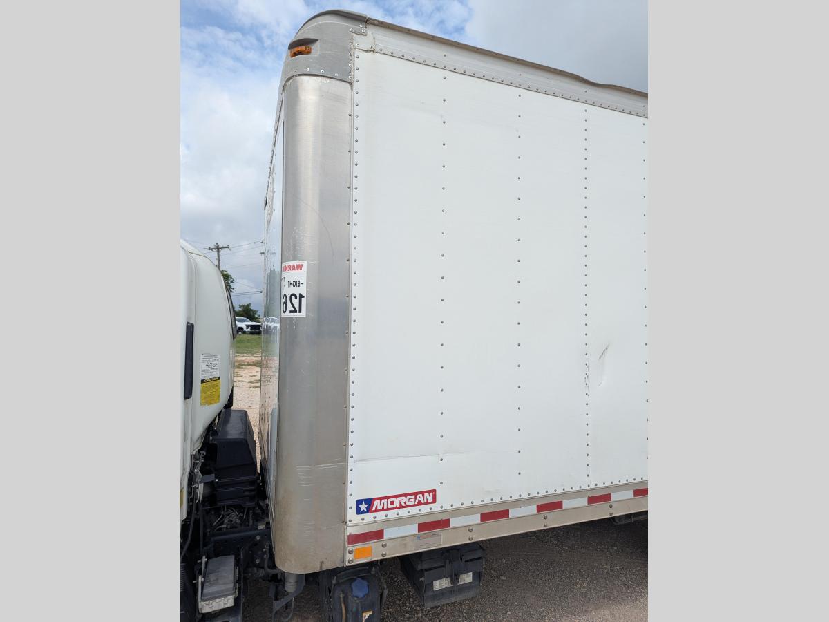 2019 Isuzu NPR-4