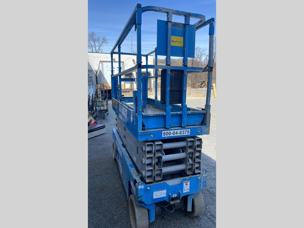 2015 Genie GS-2632