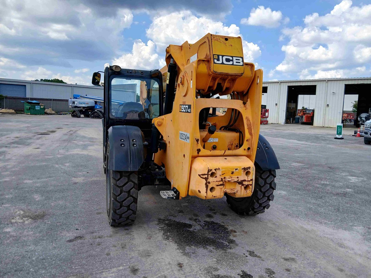2018 JCB 507-42-3