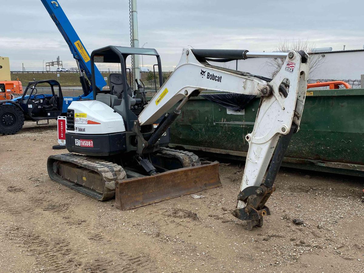 2017 Bobcat E50