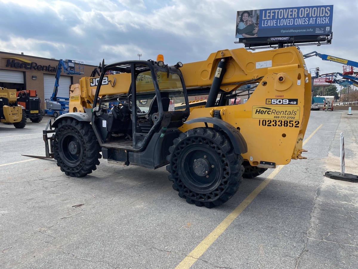 2018 JCB 509-42-1
