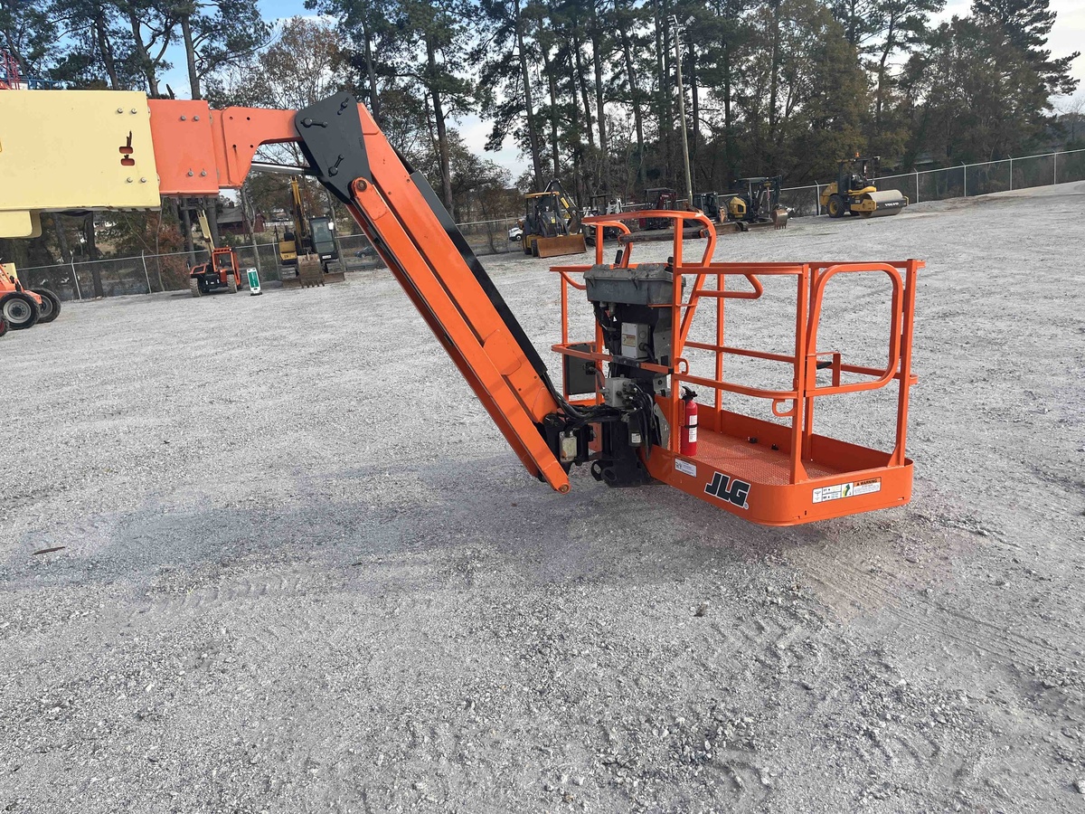 2018 JLG 860SJ-19