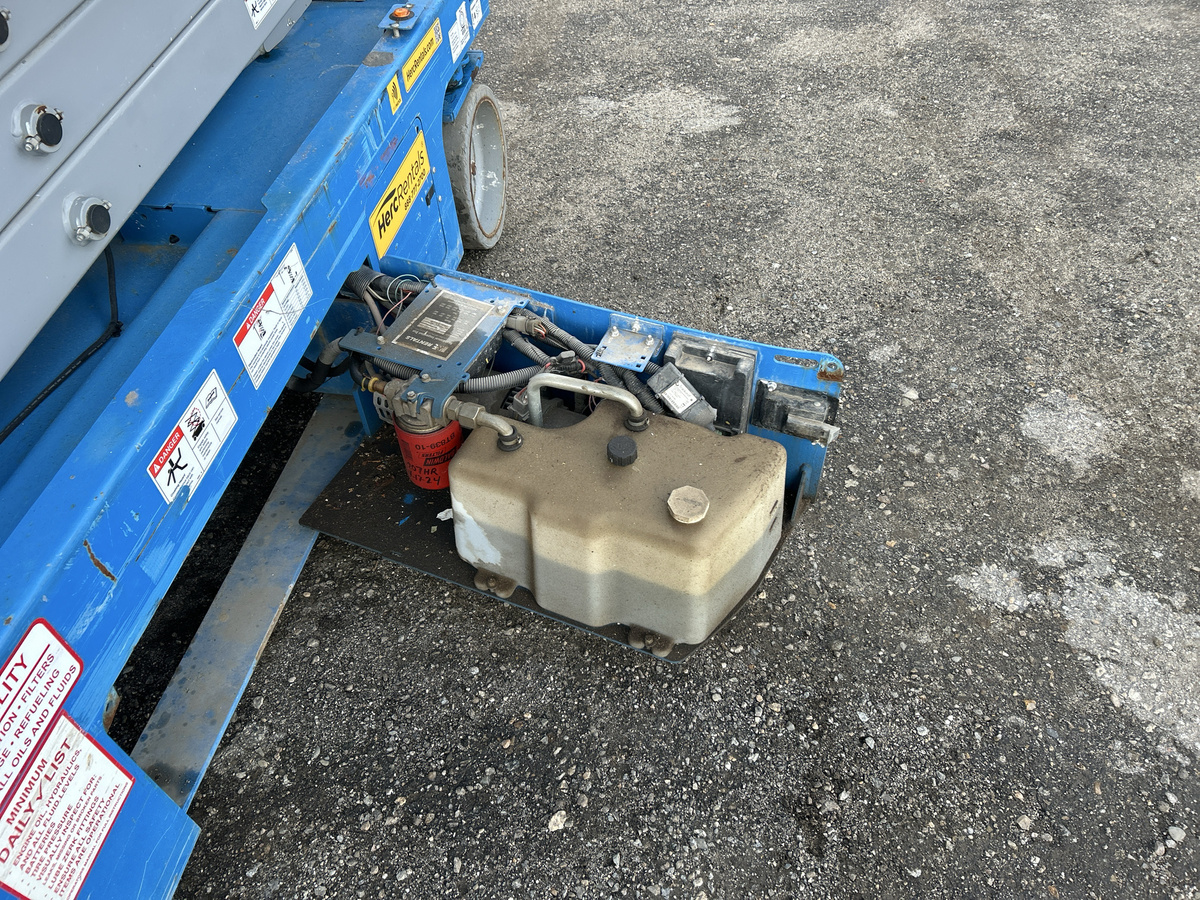 2018 Genie GS-3246-12