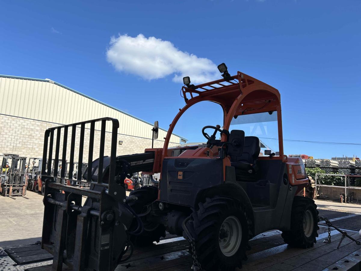 2020 SkyTrak 3013-3