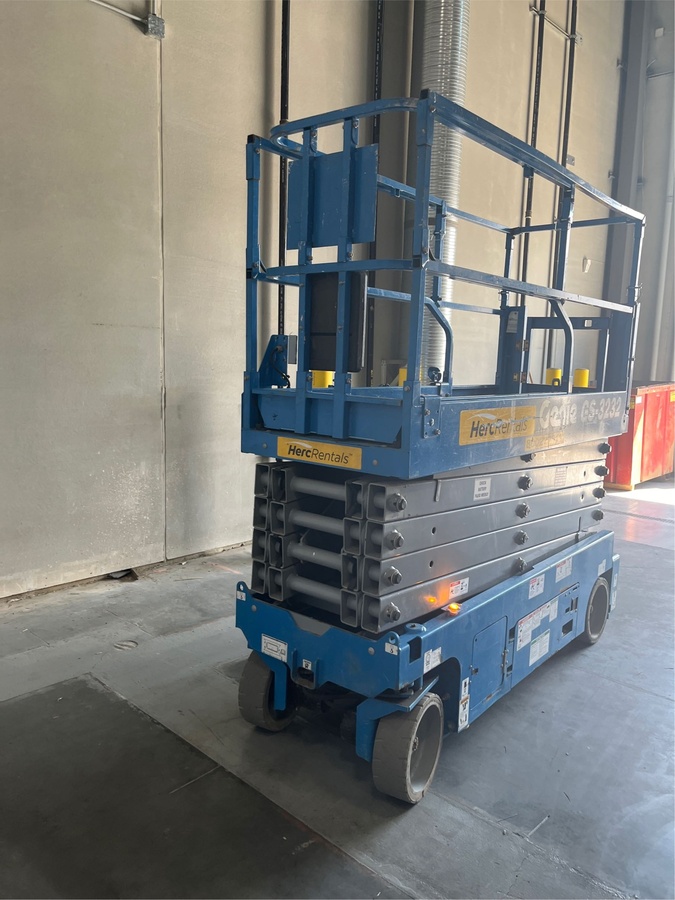 2018 Genie GS-3232-4