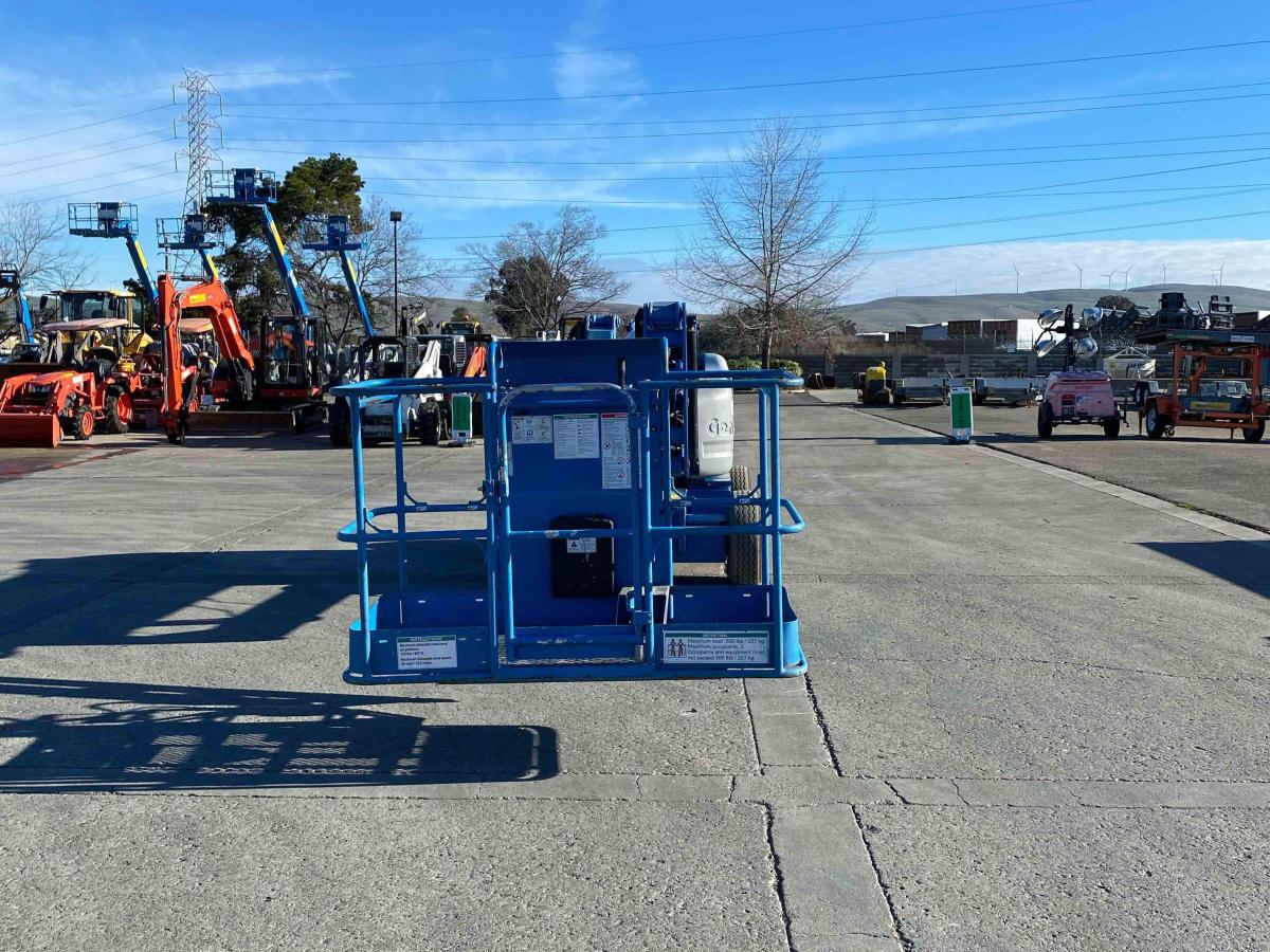 2014 Genie Z-45/25J-3