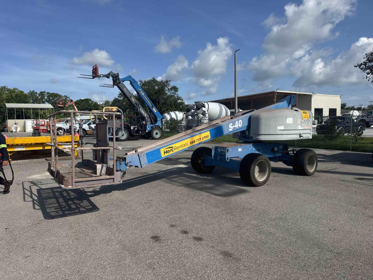 2017 Genie S-40-6